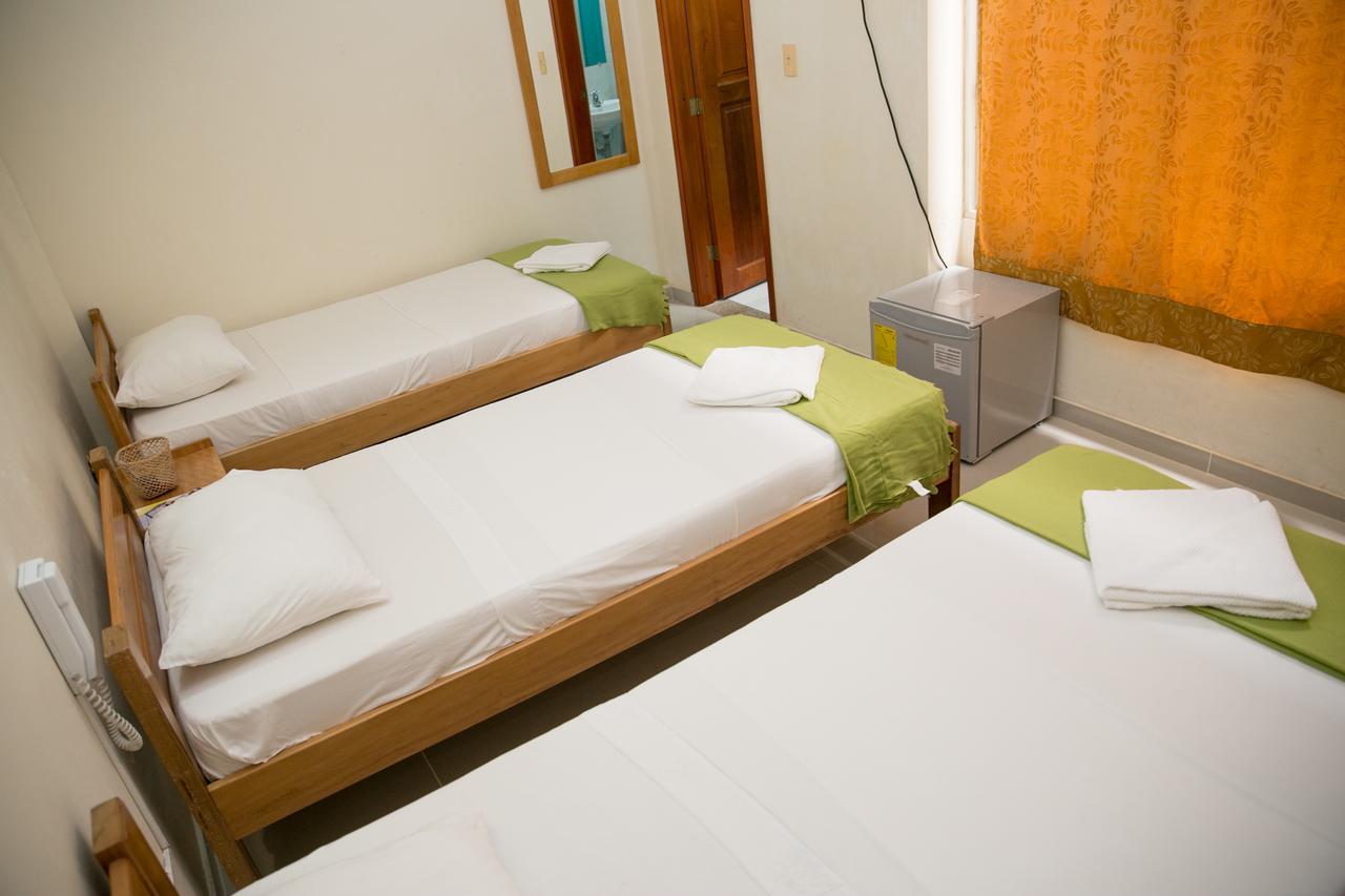 Hotel La Esperanza 2 Летисия Екстериор снимка