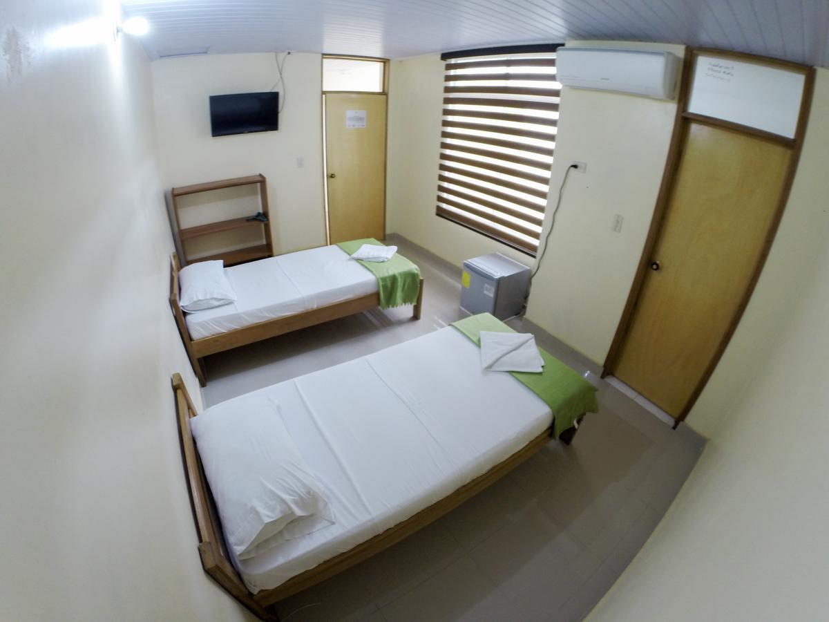 Hotel La Esperanza 2 Летисия Екстериор снимка